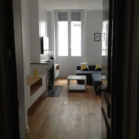 Ferienwohnung Charme Et Modernite Au Coeur De Lyon Exterior foto