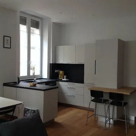 Ferienwohnung Charme Et Modernite Au Coeur De Lyon Exterior foto