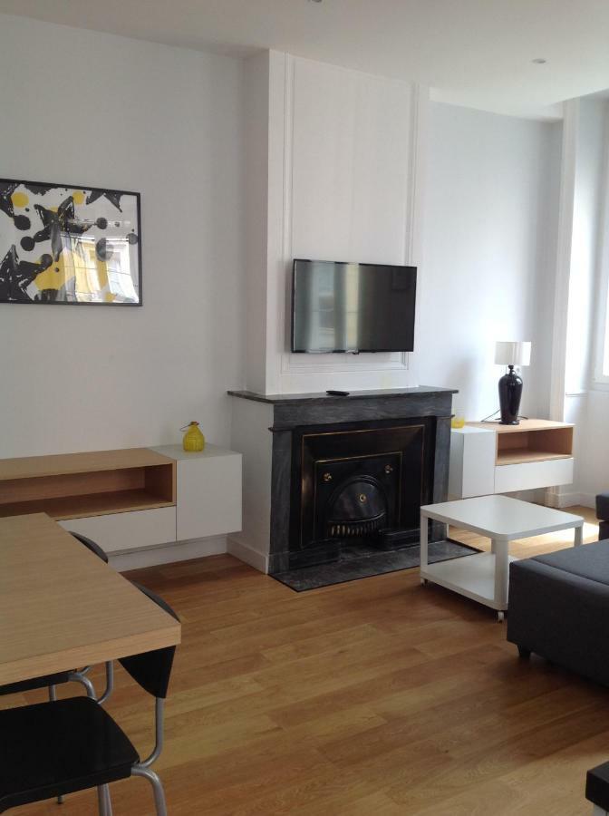 Charme Et Modernite Au Coeur De Apartment